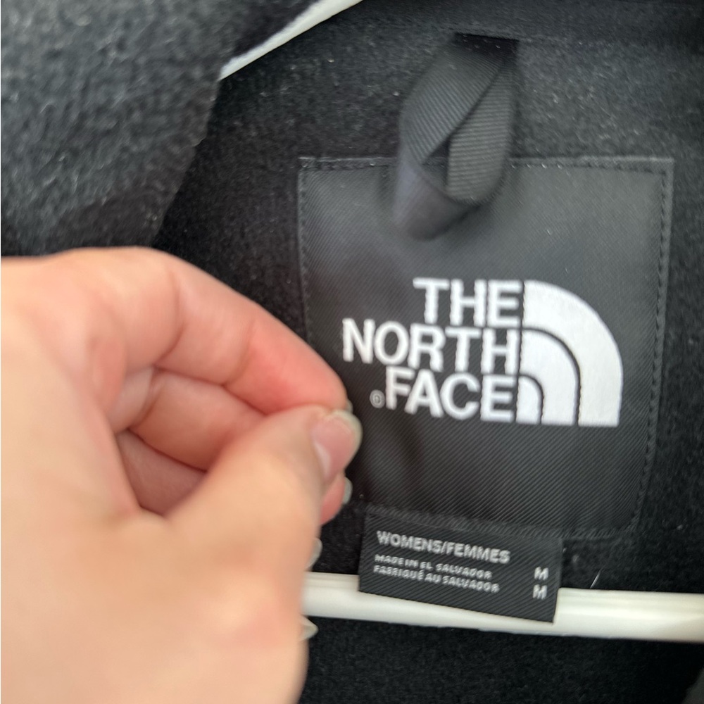 The North Face Cropped Fleece Jacket - Picture 3 of 4